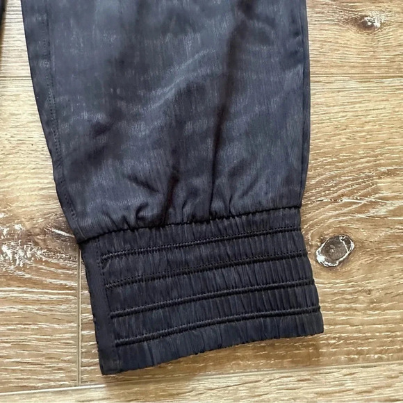 Athleta Camden Printed Joggers Lightweight Stretch w/ Zipper Pockets Sz 2 - Picture 5 of 13